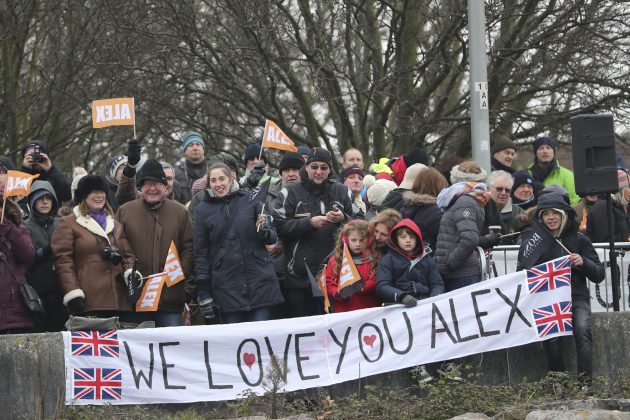 Fans of Alex Thomson