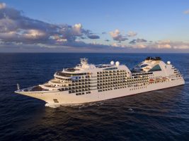 The cruise ship Seabourn Encore