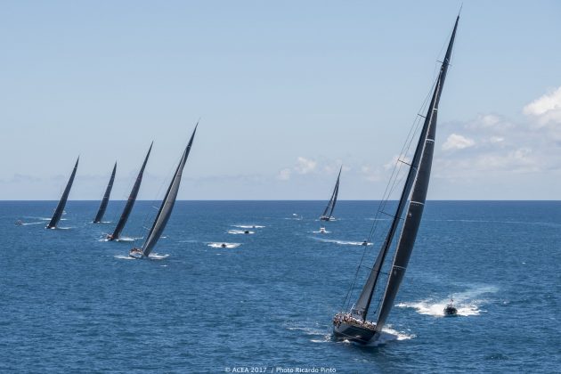 yachts racing