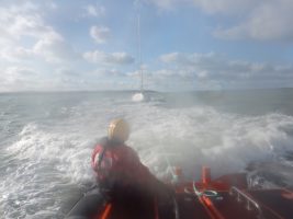 GAFIRS volunteers assist a yacht