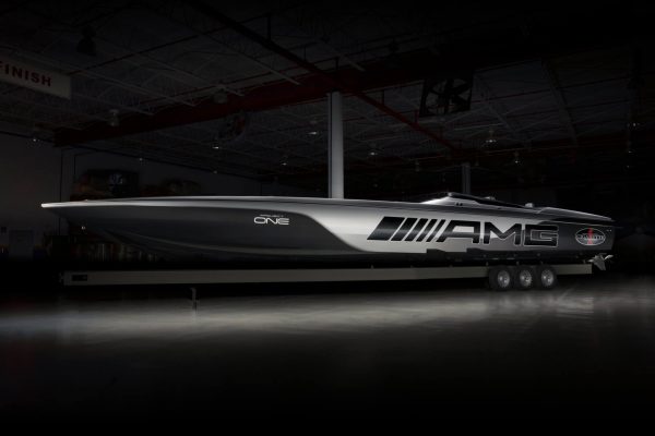 Mercedes-AMG and Cigarette Racing