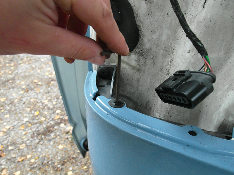 How to fit a tow bar to a T5 VWt Magazine