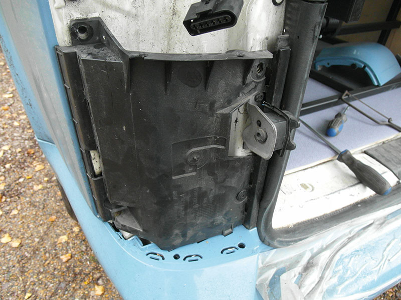 How to fit a tow bar to a T5 VWt Magazine