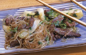 Chilli pigeon noodles with ginger