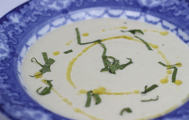 Cauliflower and macadamia soup