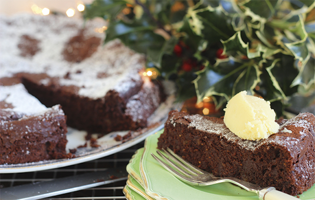 Fig, chocolate and cognac cake