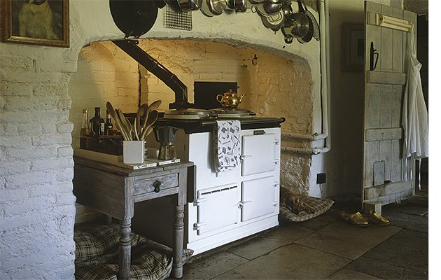 Remove stains on an Aga