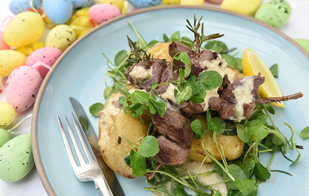 Venison spiedini with crushed buttered potatoes