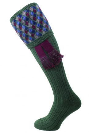 A shooting sock and garter set in traditional colours
