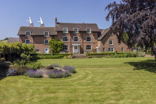 equestrian properties