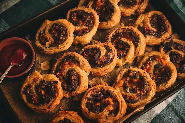 venison sausage pinwheels