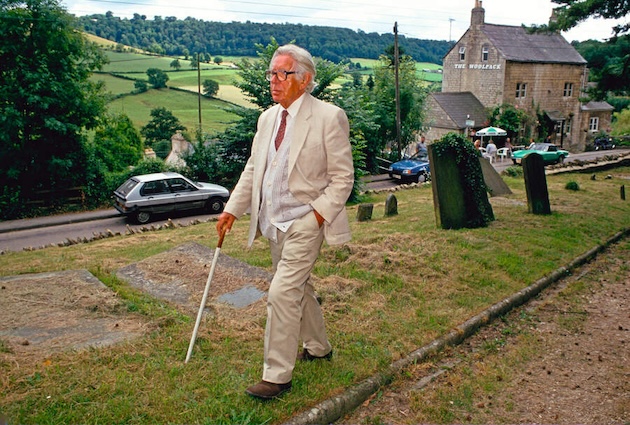 Laurie Lee