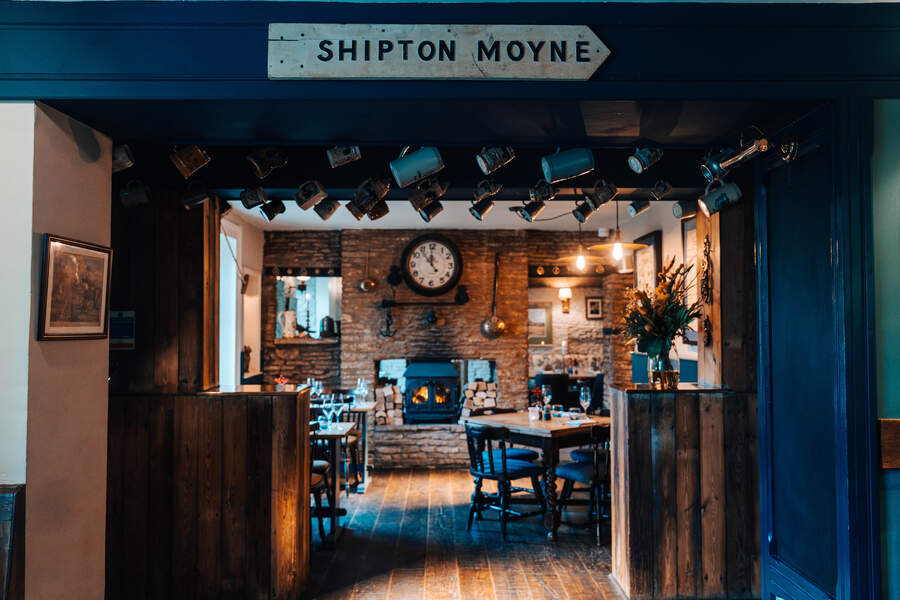 pub bar