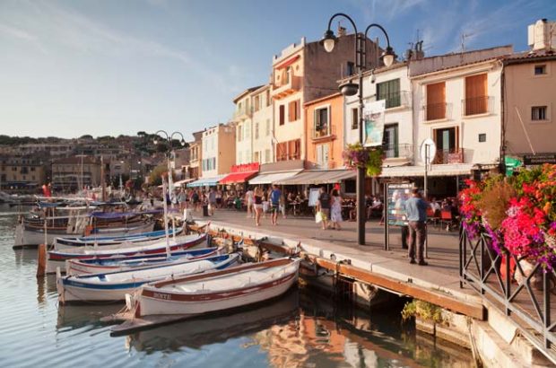 Cassis & Bandol travel guide
