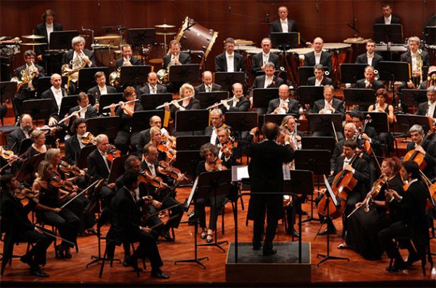 Orchestra, music and wine