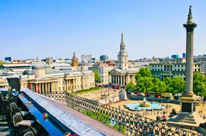 Outdoor restaurants and bars