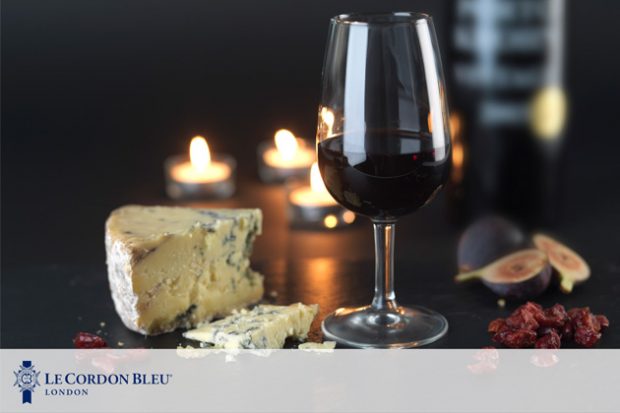 wine with blue cheese