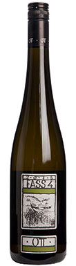 Weingut Bernhard Ott, Fass 4, Wagram, Niederösterreich, Austria 2015