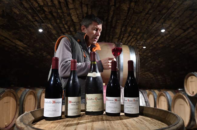 Money-no-object Burgundy for Christmas