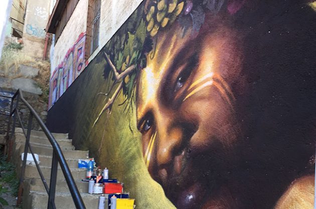 Valparaiso wine graffiti