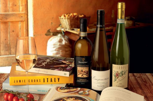 Italy white wine and food