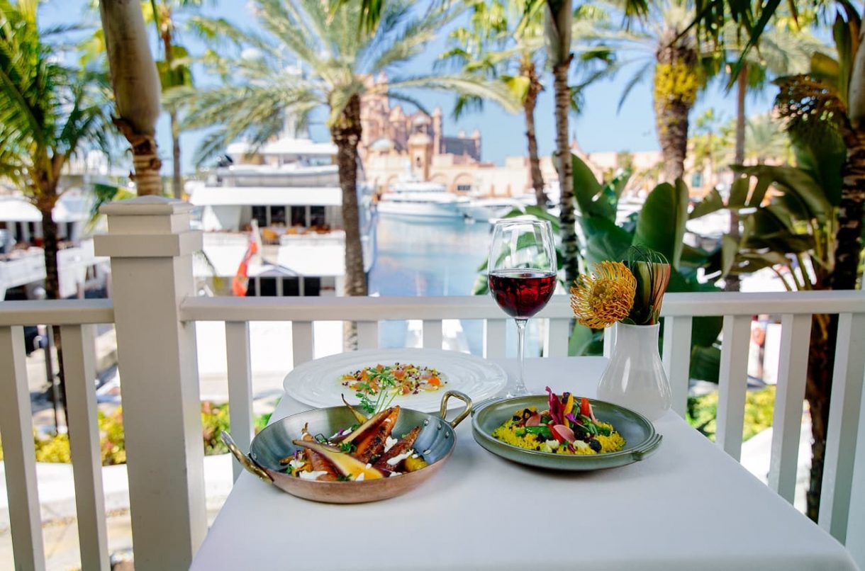 Café Martinique at Atlantis Champagne and food heaven in The Bahamas