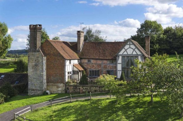 Kingscote english wine estate