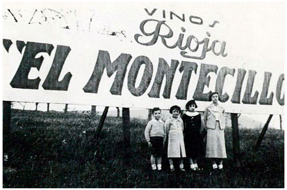 Bodegas Montecillo sign