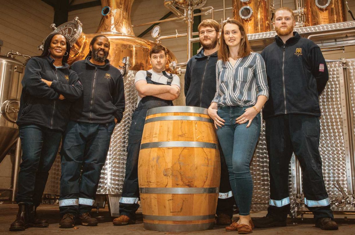 Dark rum revolution - Decanter