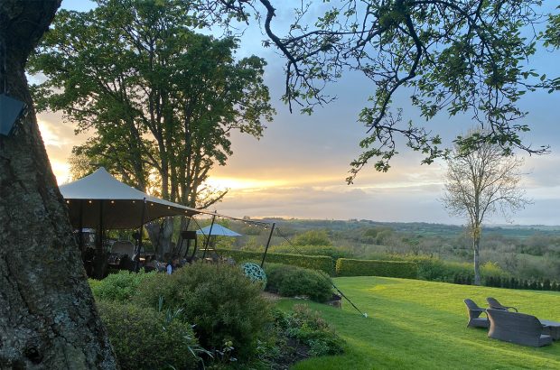 The Feathered Nest Inn