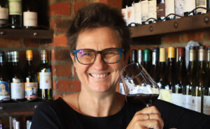 Cathy van Zyl MW