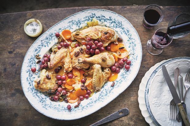 Chicken with grapes, olives & sage