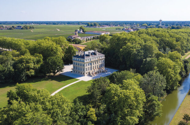 Château Margaux aerial view