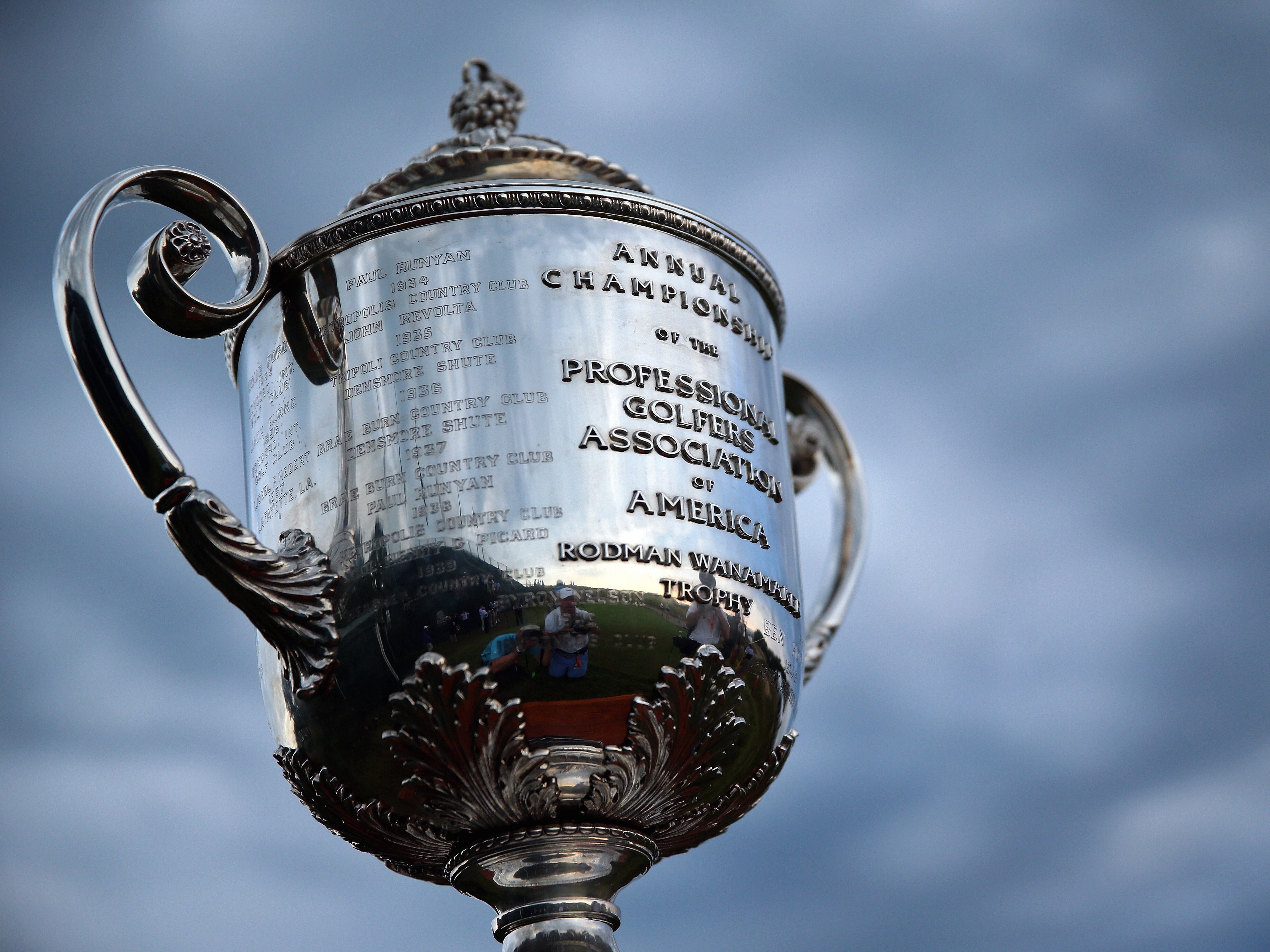 It doesn't have to be up there with the Wanamaker Trophy, but avoid anything too naff