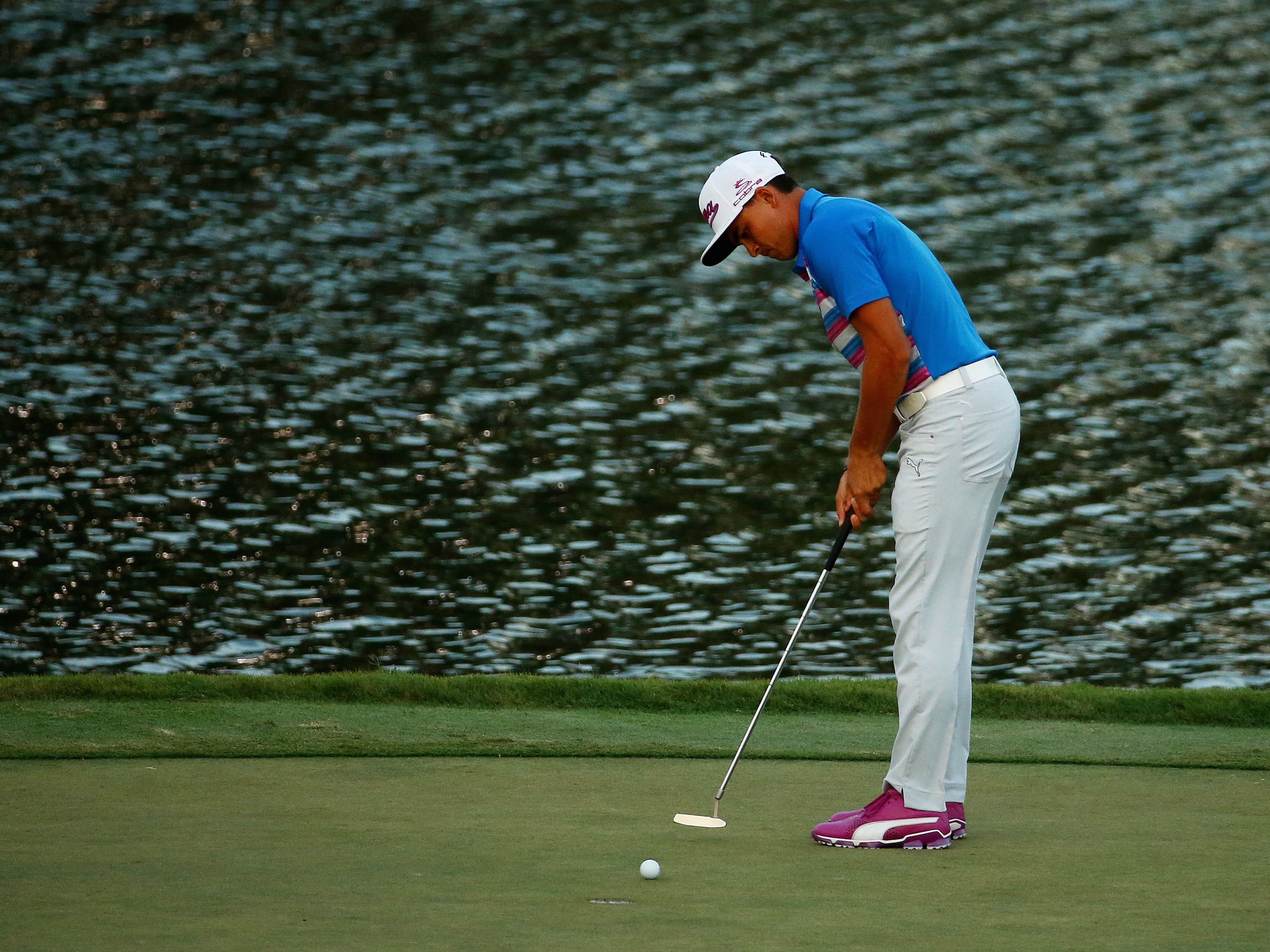 The fearsome 17th? Piece of cake for Rickie Fowler last year!