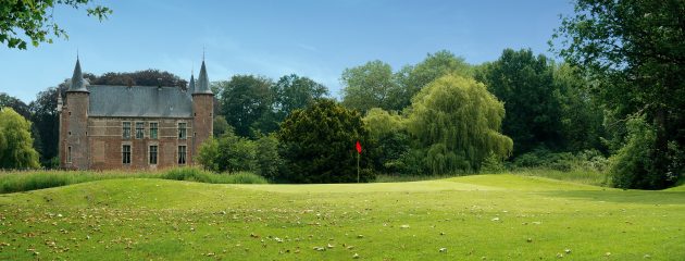 The beautiful course at Cleydael runs round the 14th-century castle