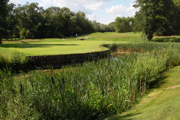 Historic trees and challenging water features await at Ternesse
