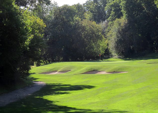The very pretty par-3 5th