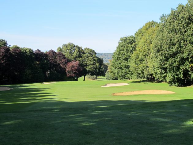The full-distance par-4 9th calls for two well struck blows