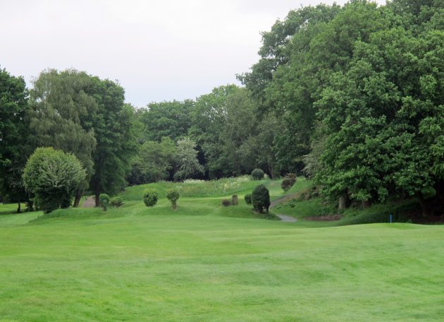 …as it does at the opening hole on the back nine