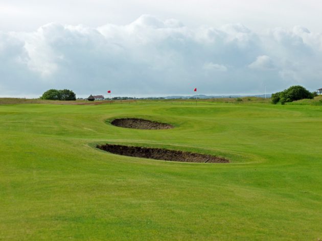 The large shared green of the 4th (right) and 8th (left)