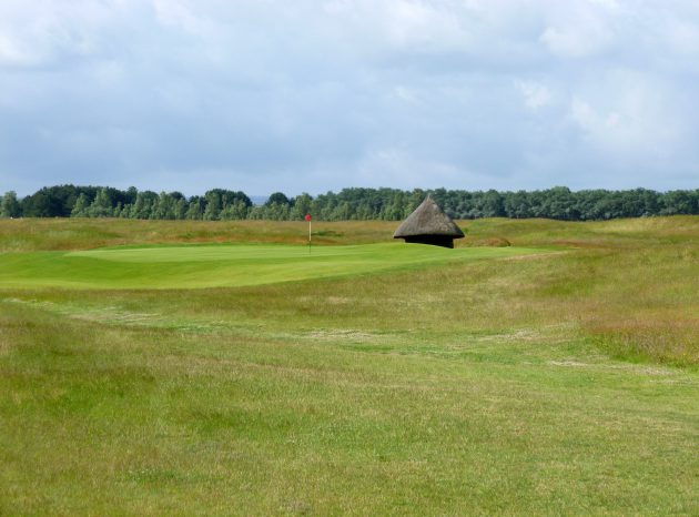 The short 7th is particularly tough into the wind