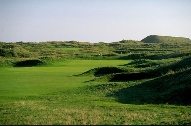 The par 4 2nd at Carnoustie. Credit: Getty Images