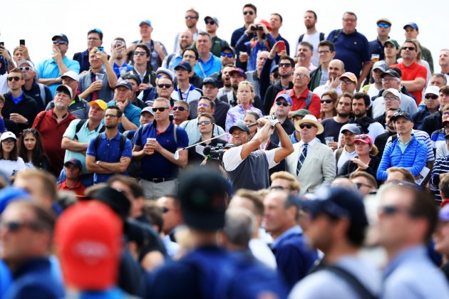 Tiger Woods In Contention For 15th Major