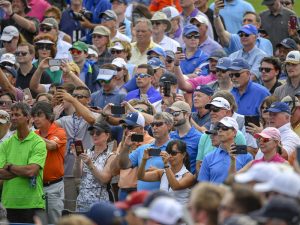 9 Things Not To Do When Watching A Pro Golf Tournament