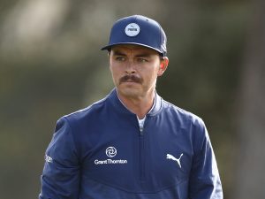 WATCH: Rickie Fowler Whiffs Six Inch Putt