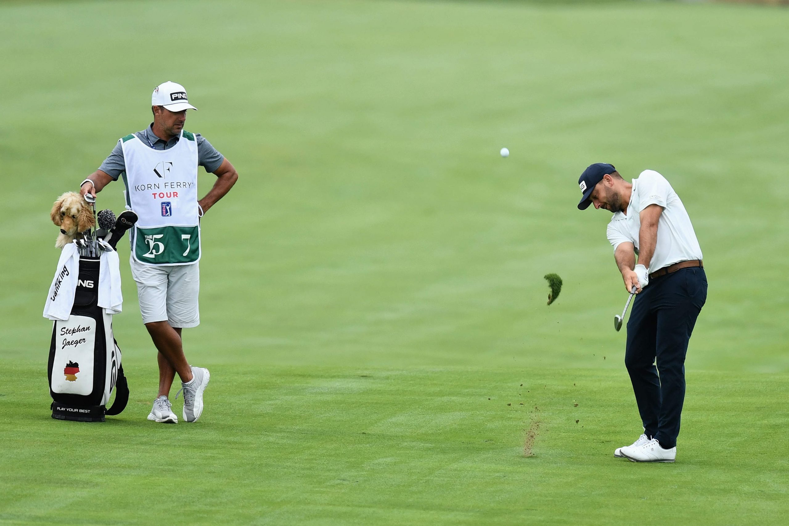 Stephan Jaeger What's In The Bag