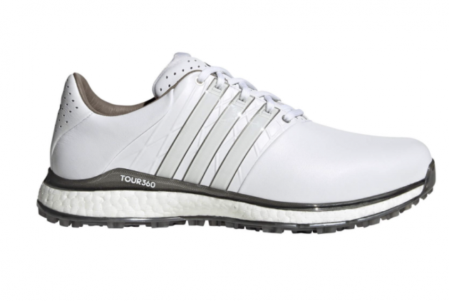 Best Waterproof Golf Shoes - Keep Your 