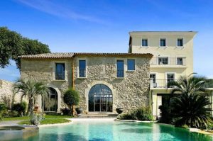 venue for a luxury French wine tour