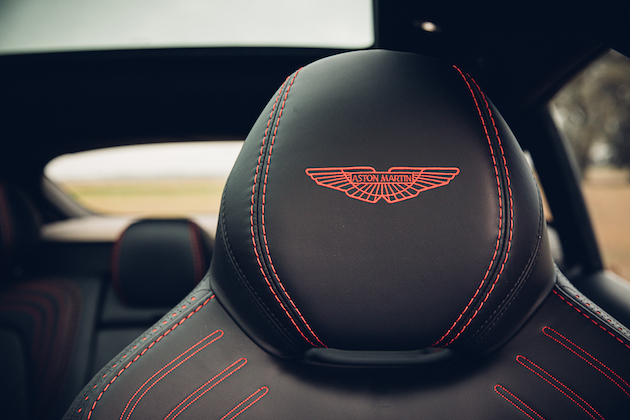 Aston Martin DBX